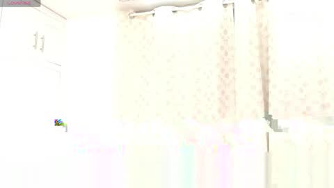 Snapshot of kendra_luux chatting on 13, 5, 2026 Kendra Luux online show from 13, 5, 2026