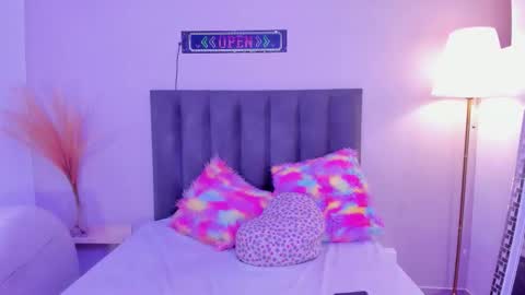 kendrachavez_ online show from 2, 2, 2026