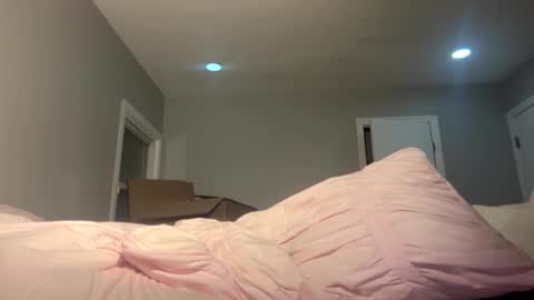 Snapshot of kendragrace04 chatting on 7, 2, 2026 kendragrace04 online show from 7, 2, 2026