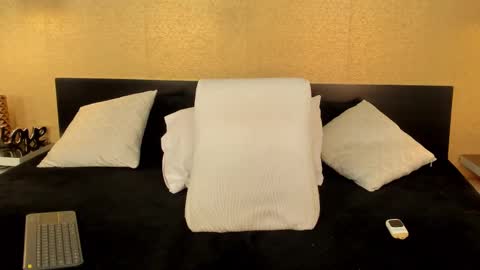 KENDRA online show from 10, 2, 2025