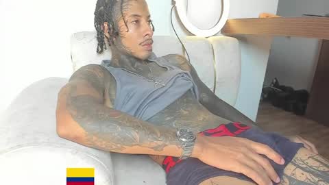 Snapshot of kendrik_brown chatting on 21, 5, 2026 kendrick brown online show from 21, 5, 2026