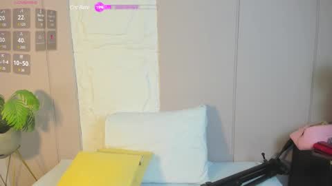 Snapshot of kenia28_ chatting on 7, 12, 2024 Kenia online show from 7, 12, 2024