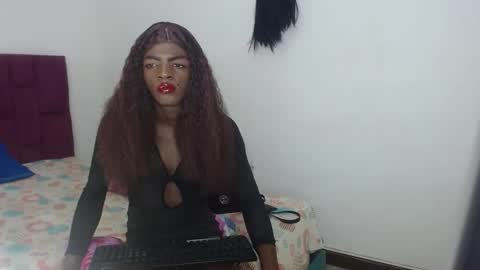 Snapshot of kenia_nihiara chatting on 7, 6, 2026 kenia_nihiara online show from 7, 6, 2026
