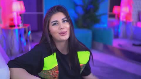 Snapshot of kenndramoon chatting on 19, 11, 2025 Kendra online show from 19, 11, 2025