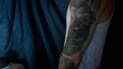 Kennfox777 online show from 1, 1, 2025