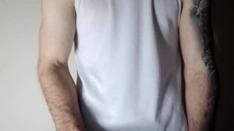 Kennfox777 online show from 6, 3, 2025