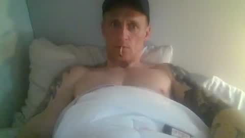 Snapshot of kennyboyk chatting on 18, 5, 2026 kennyboyk online show from 18, 5, 2026