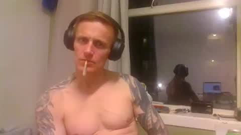 Snapshot of kennyboyk chatting on 20, 5, 2026 kennyboyk online show from 20, 5, 2026