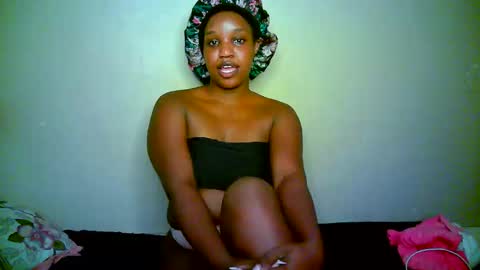 kering_lovly online show from 20, 9, 2025