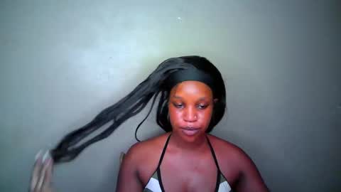 kering_lovly online show from 28, 9, 2025