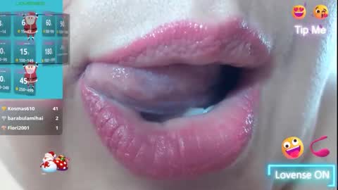 Snapshot of kerly_doll chatting on 29, 12, 2024 K E R L Y online show from 29, 12, 2024