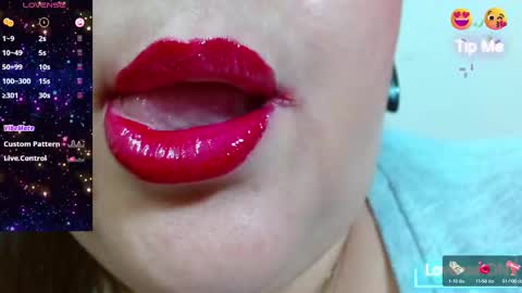 Snapshot of kerly_doll chatting on 27, 2, 2025 K E R L Y online show from 27, 2, 2025