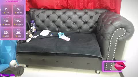 Snapshot of kerly_doll chatting on 26, 9, 2025 K E R L Y online show from 26, 9, 2025