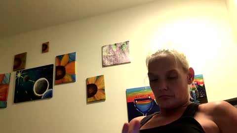 Snapshot of keroseneangel chatting on 15, 9, 2025 KeroseneAngel online show from 15, 9, 2025