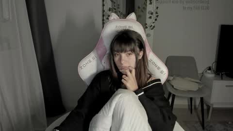 Snapshot of kesh_mne chatting on 10, 9, 2025 kesh_mne online show from 10, 9, 2025