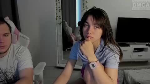 Snapshot of kesh_mne chatting on 19, 10, 2025 kesh_mne online show from 19, 10, 2025