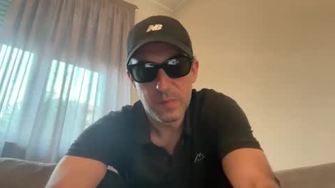 kesi8588 online show from 19, 4, 2026