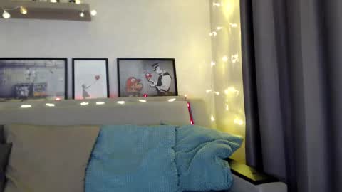 kessiecage online show from 22, 12, 2024