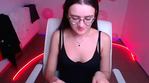 Snapshot of ketrin_pirsss chatting on 13, 2, 2025 Ketrin online show from 13, 2, 2025