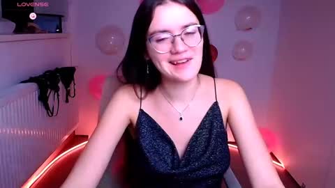 Snapshot of ketrin_pirsss chatting on 13, 2, 2025 Ketrin online show from 13, 2, 2025
