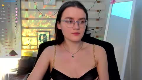 Snapshot of ketrin_pirsss chatting on 14, 10, 2025 Ketrin online show from 14, 10, 2025