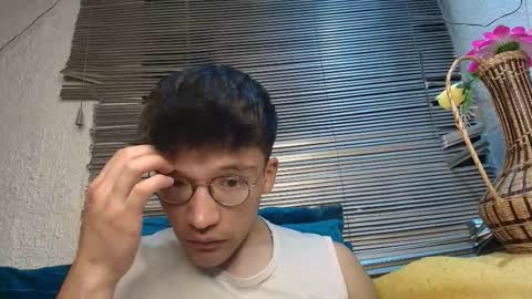 Snapshot of keven_you chatting on 5, 11, 2025 keven you online show from 5, 11, 2025