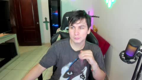 Kevin online show from 7, 4, 2026