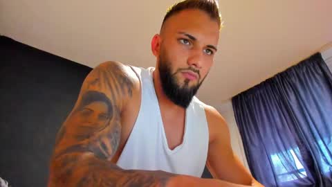Snapshot of kevin_muscle1 chatting on 29, 4, 2026 Kevin online show from 29, 4, 2026