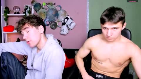 Snapshot of kevin_nix_ chatting on 2, 3, 2026 kevin_nix_ online show from 2, 3, 2026