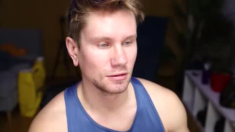 Snapshot of kevin_park chatting on 7, 11, 2025 Kev online show from 7, 11, 2025