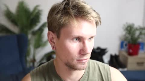 Snapshot of kevin_park chatting on 3, 12, 2025 Kev online show from 3, 12, 2025