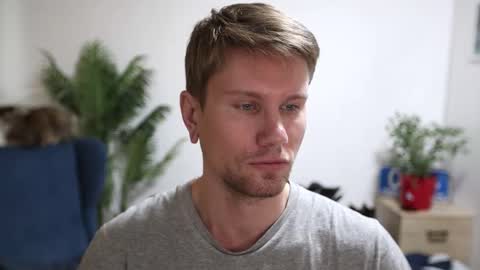 Snapshot of kevin_park chatting on 4, 12, 2025 Kev online show from 4, 12, 2025