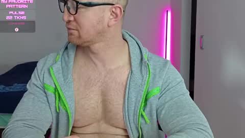 Snapshot of kevintyler69 chatting on 28, 5, 2026 Kevin online show from 28, 5, 2026
