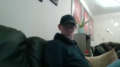 kevlooking4sez online show from 14, 3, 2026