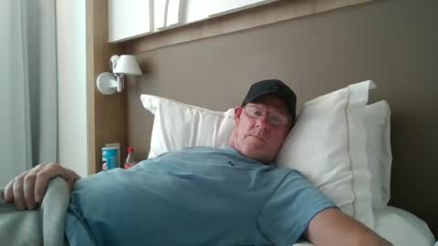 Snapshot of kevlooking4sez chatting on 16, 6, 2026 kevlooking4sez online show from 16, 6, 2026
