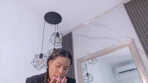 Snapshot of keyla_mejia chatting on 12, 6, 2026 Keyla online show from 12, 6, 2026