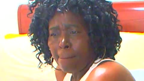 keysenbarxx19 online show from 23, 1, 2025