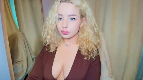 Khaleesi online show from 4, 6, 2026