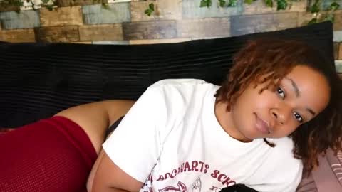 Khaya online show from 9, 10, 2025