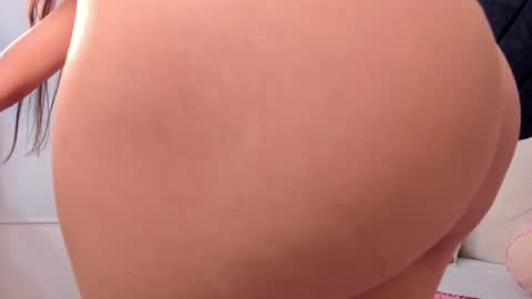 Khloe Cute online show from 15, 9, 2025