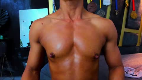    online show from 28, 12, 2024