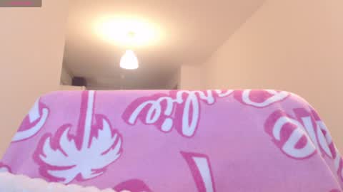 Snapshot of khloe_star chatting on 24, 1, 2025 Khloe online show from 24, 1, 2025