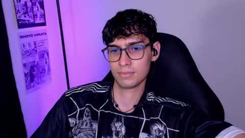 Snapshot of khozler_ chatting on 7, 7, 2026 khozler_ online show from 7, 7, 2026