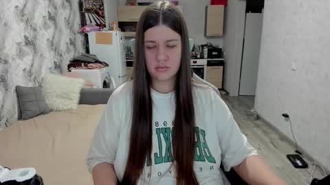 kianna_dior_ online show from 14, 11, 2025