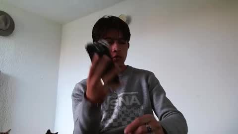 Adrian  Chlloe online show from 28, 9, 2025