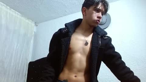 Adrian  Chlloe online show from 13, 10, 2025