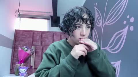 KIARA FOX online show from 2, 3, 2026