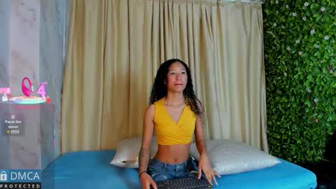 Snapshot of kiara_zahiri_ chatting on 20, 9, 2025 Kiara Zahiri online show from 20, 9, 2025
