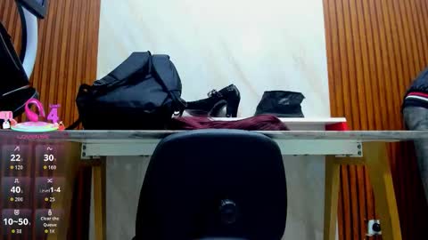 Snapshot of kiara_zahiri_ chatting on 26, 9, 2025 Kiara Zahiri online show from 26, 9, 2025