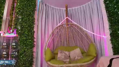 Snapshot of kiara_zahiri_ chatting on 2, 10, 2025 Kiara Zahiri online show from 2, 10, 2025